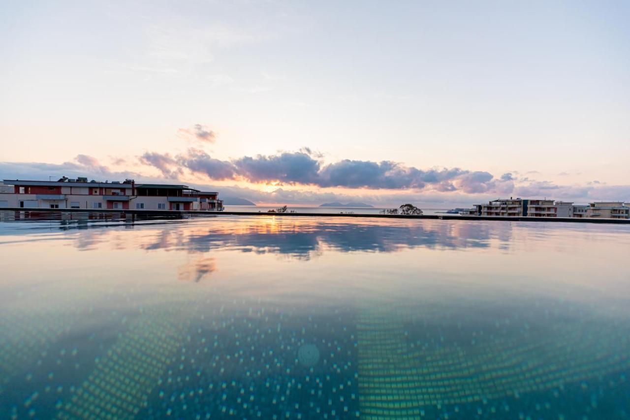 Ames Hotel & Spa Vlore Bagian luar foto