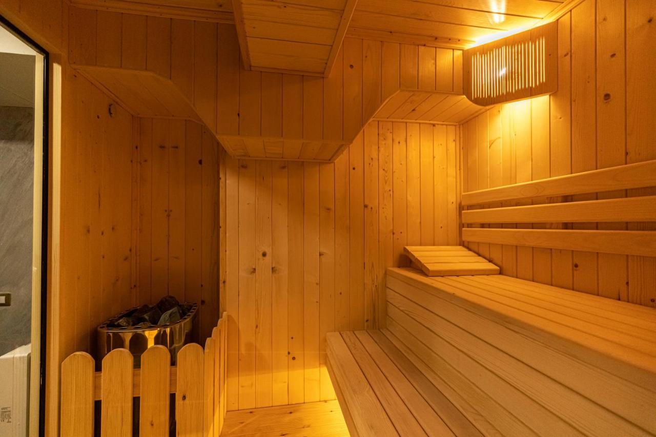 Ames Hotel & Spa Vlore Bagian luar foto