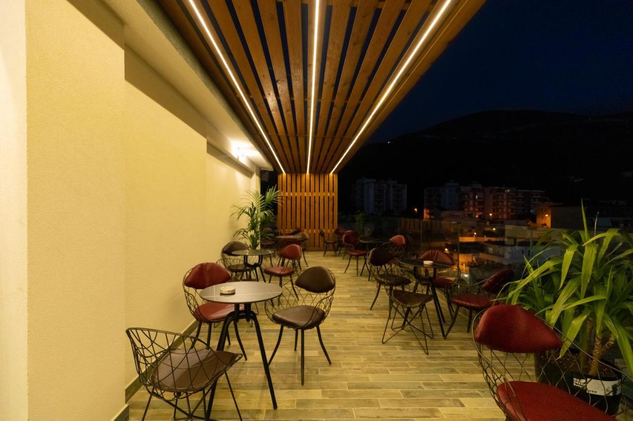 Ames Hotel & Spa Vlore Bagian luar foto