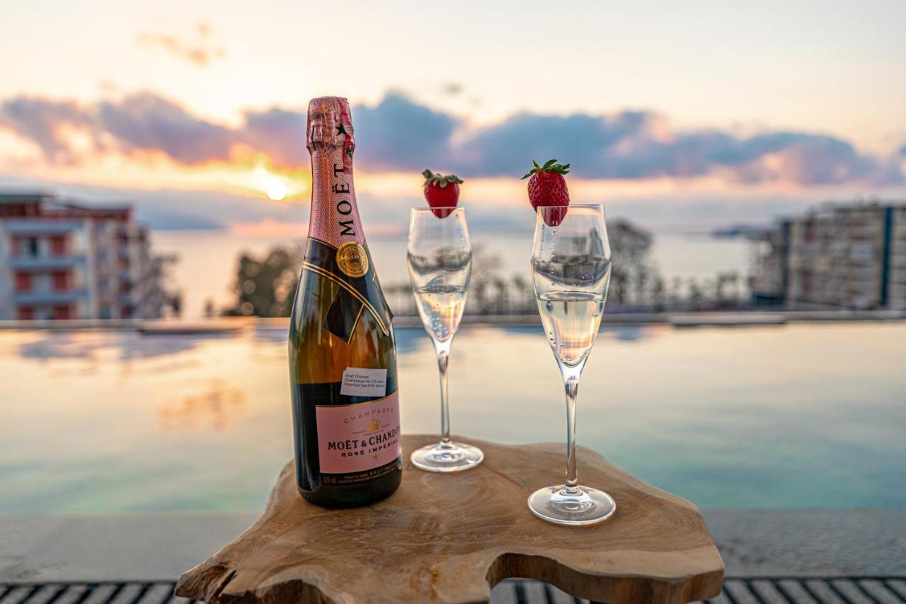 Ames Hotel & Spa Vlore Bagian luar foto